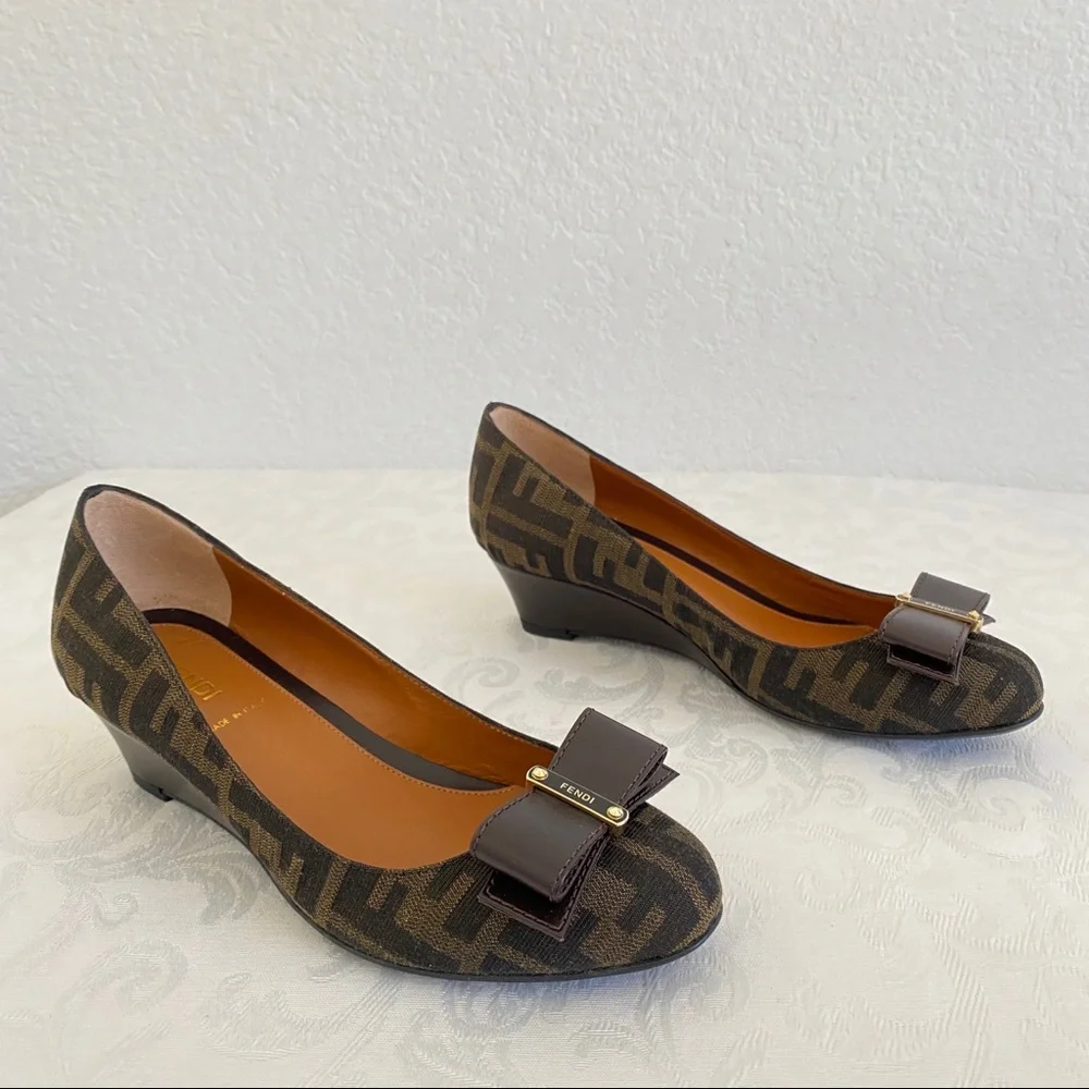 fendi zucca bow wedge